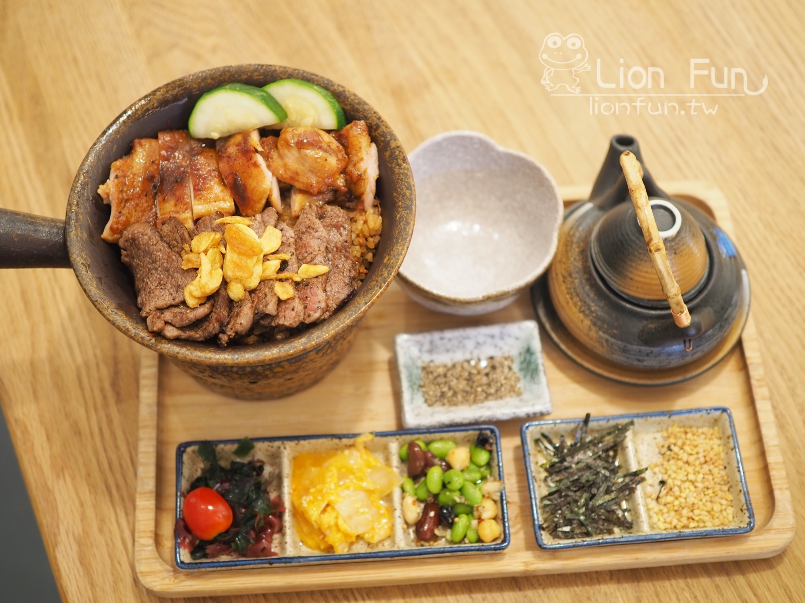 牛小排與烤雞豪華雙拼極上釜飯完整套餐