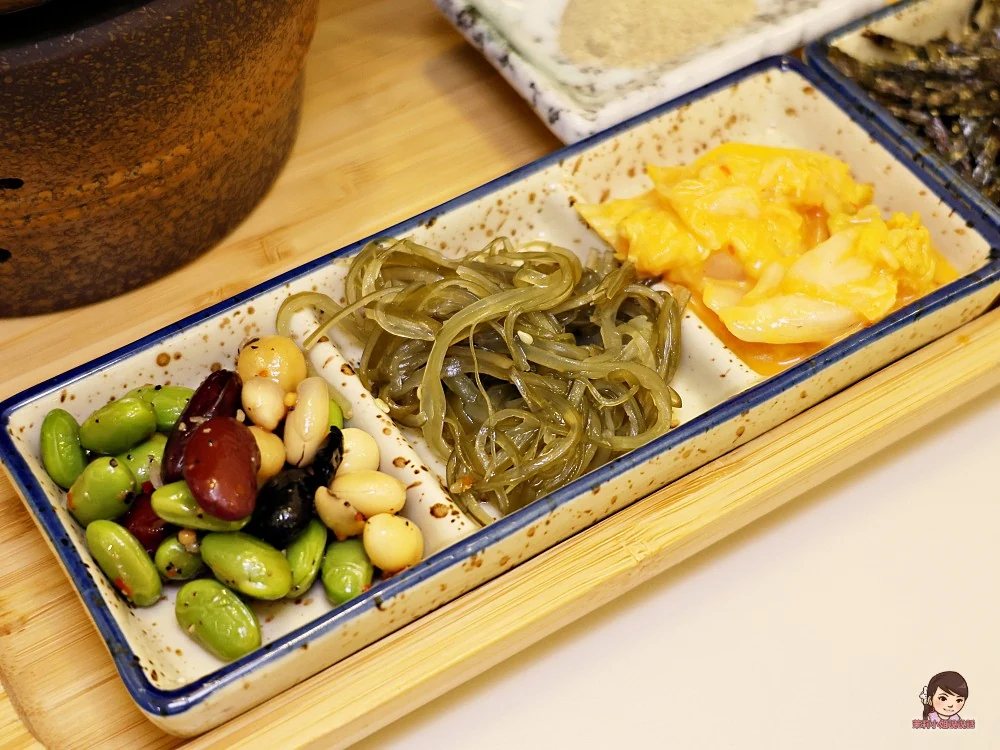 豪華雙拼釜飯三款小菜