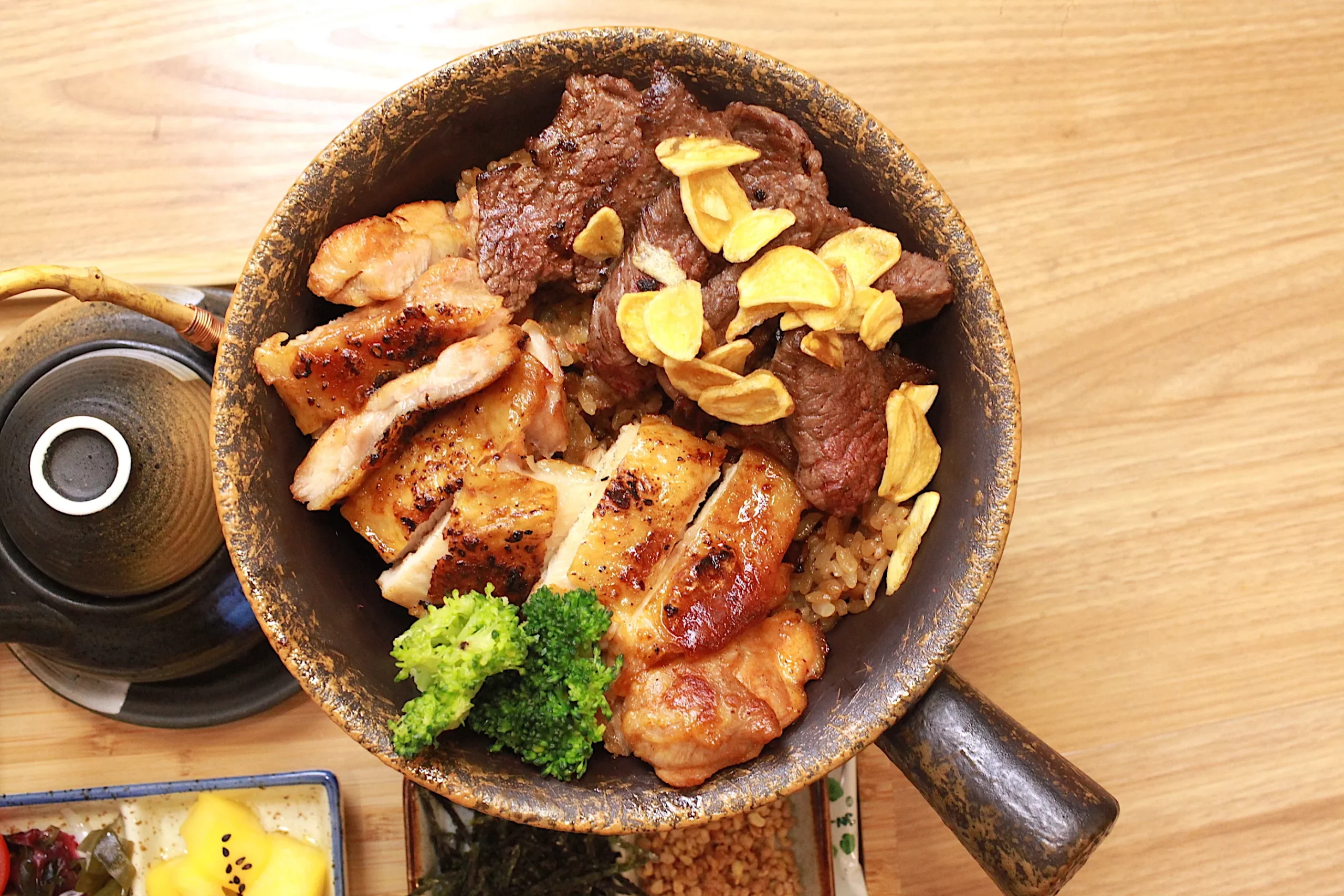 豪華雙拼極上釜飯俯視