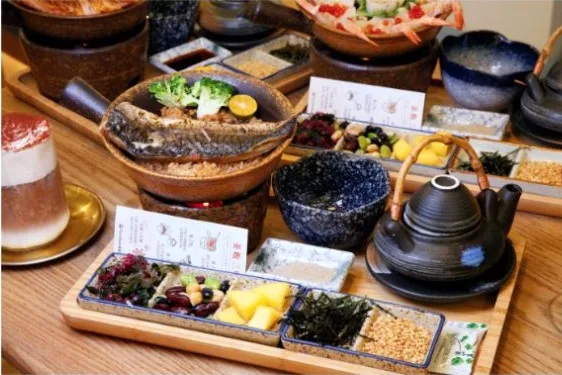 鹽烤鯖魚釜飯套餐全景